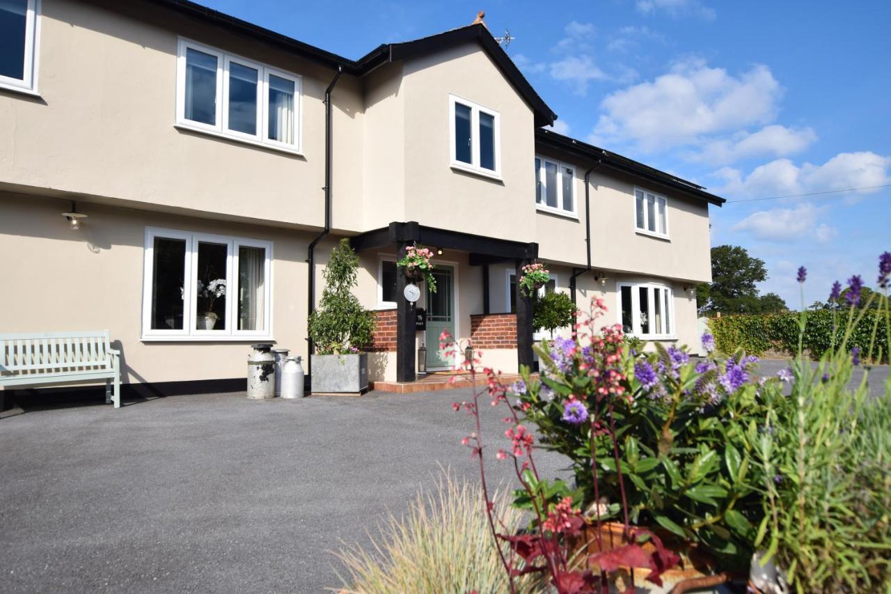 The Old Dairy B&B Lympstone Bagian luar foto