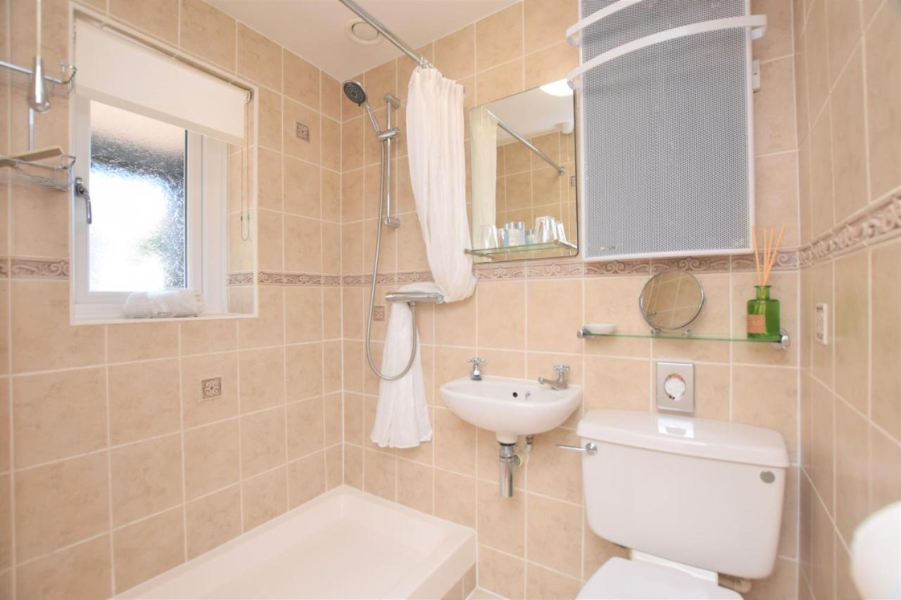 The Old Dairy B&B Lympstone Bagian luar foto